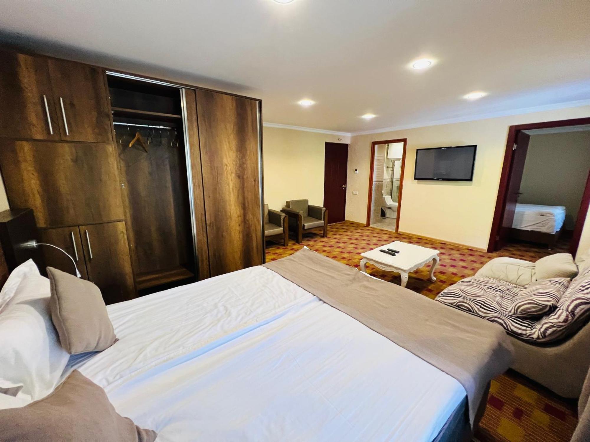 Hotel Iveria Абастумани Экстерьер фото